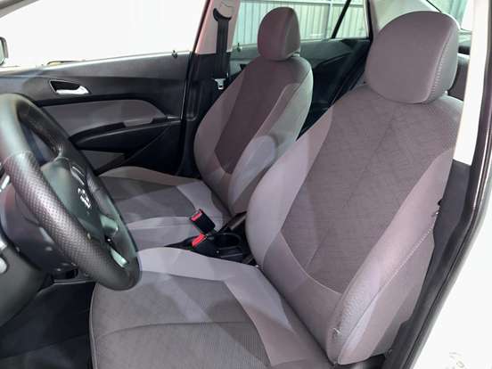 HYUNDAI-HB20S-1.0 COMFORT PLUS 12V FLEX 4P MANUAL HYUNDAI-HB20S-2016