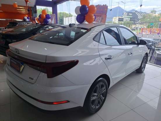 HYUNDAI-HB20S-1.0 TGDI FLEX COMFORT AUTOMÁTICO HYUNDAI-HB20S-2023