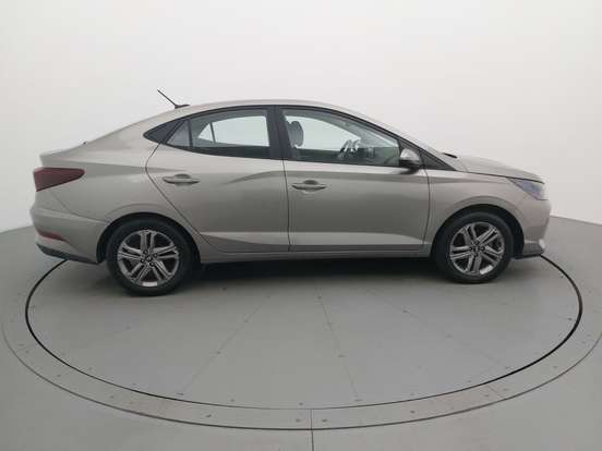 HYUNDAI-HB20S-2024