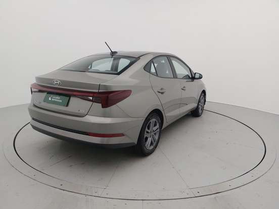 HYUNDAI-HB20S-2024
