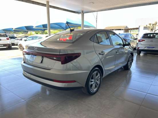 HYUNDAI-HB20S-2025