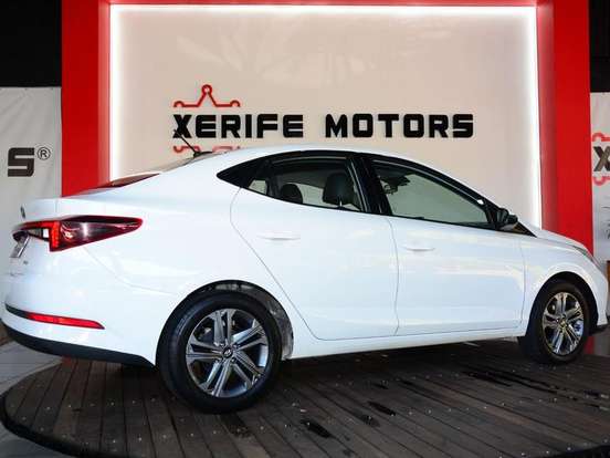 HYUNDAI-HB20S-1.0 TGDI FLEX COMFORT PLUS AUTOMÁTICO HYUNDAI-HB20S-2024
