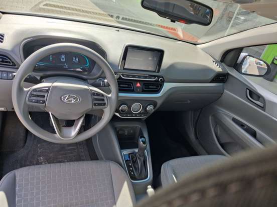 HYUNDAI-HB20S-2025