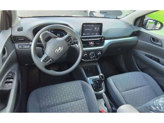 HYUNDAI-HB20S-2025
