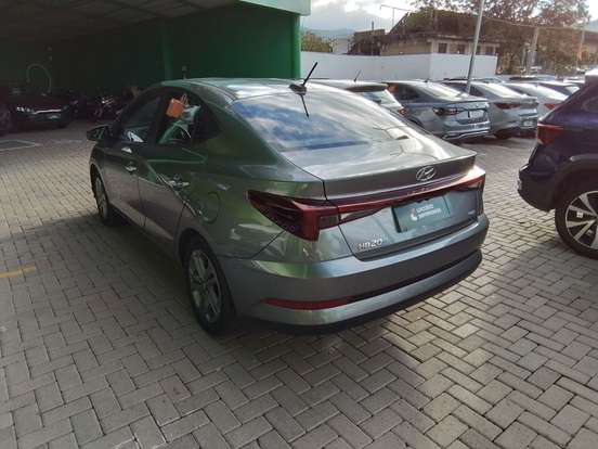 HYUNDAI-HB20S-2025