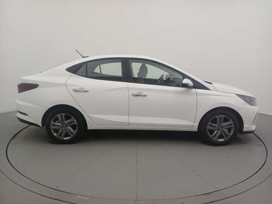 HYUNDAI-HB20S-2025