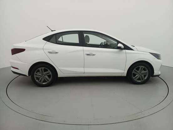 HYUNDAI-HB20S-2025