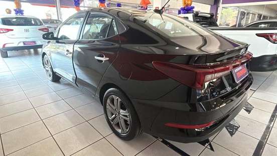 HYUNDAI-HB20S-2025
