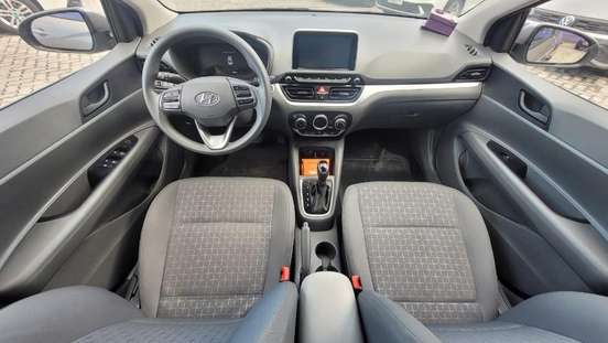 HYUNDAI-HB20S-2025