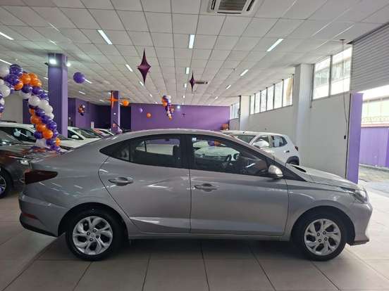 HYUNDAI-HB20S-2025