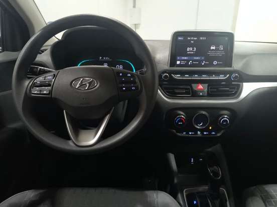 HYUNDAI-HB20S-2025