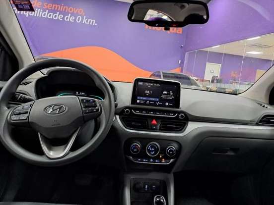 HYUNDAI-HB20S-2025