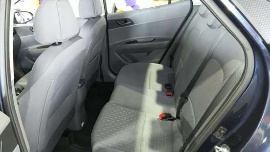 HYUNDAI-HB20S-2025