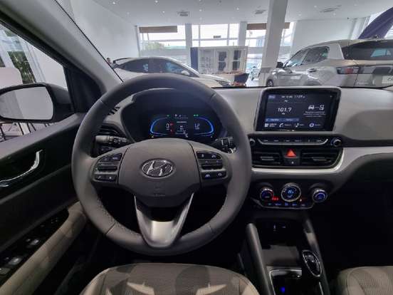 HYUNDAI-HB20S-2025