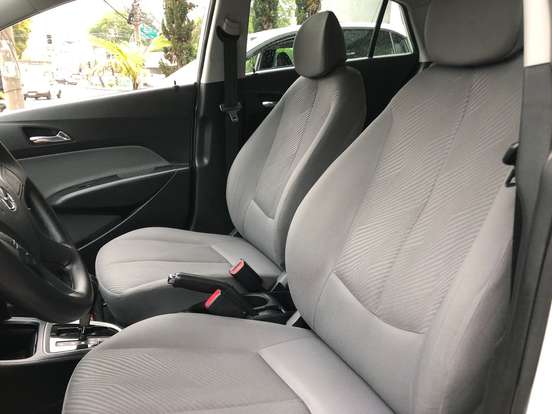 HYUNDAI-HB20S-1.6 COMFORT PLUS 16V FLEX 4P AUTOMÁTICO HYUNDAI-HB20S-2015