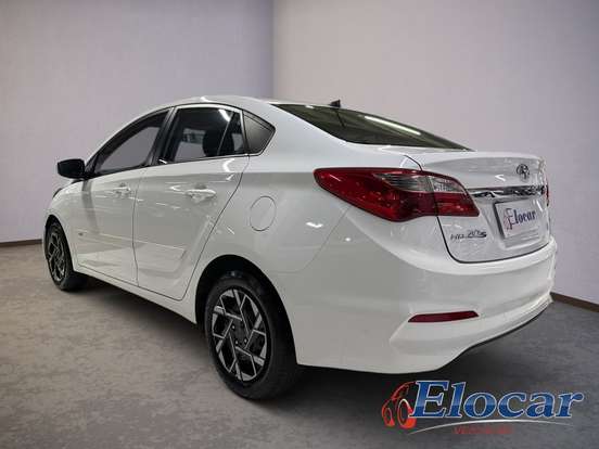 HYUNDAI-HB20S-2015