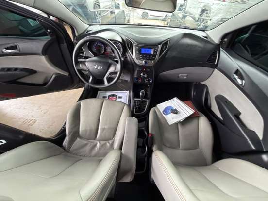 HYUNDAI-HB20S-2014