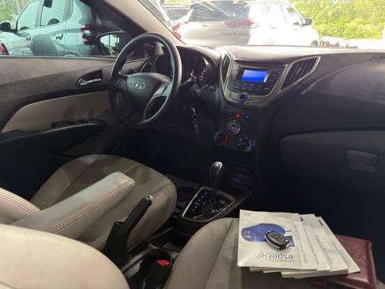 HYUNDAI-HB20S-2014