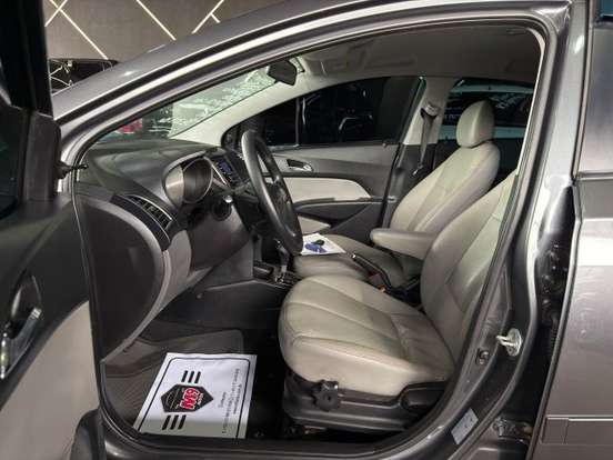 HYUNDAI-HB20S-1.6 COMFORT STYLE 16V FLEX 4P AUTOMÁTICO HYUNDAI-HB20S-2014