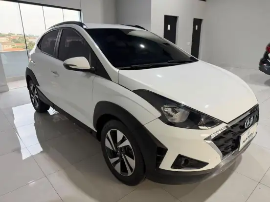 HYUNDAI-HB20X-2020