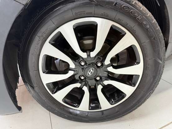 HYUNDAI-HB20X-1.6 16V PREMIUM FLEX 4P AUTOMÁTICO HYUNDAI-HB20X-2016