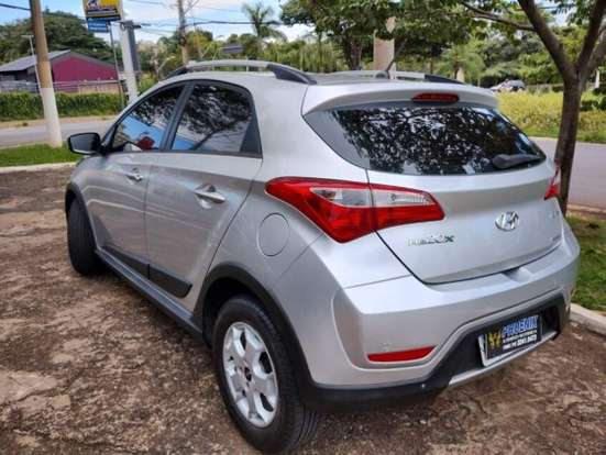 HYUNDAI-HB20X-1.6 16V STYLE FLEX 4P AUTOMÁTICO HYUNDAI-HB20X-2014