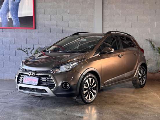 HYUNDAI-HB20X-1.6 16V STYLE FLEX 4P AUTOMÁTICO HYUNDAI-HB20X-2018