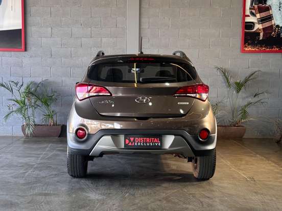 HYUNDAI-HB20X-2018