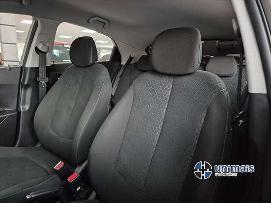 HYUNDAI-HB20X-2018