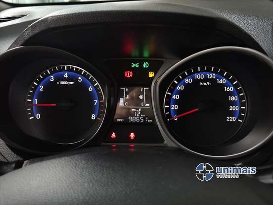 HYUNDAI-HB20X-1.6 16V STYLE FLEX 4P MANUAL HYUNDAI-HB20X-2018