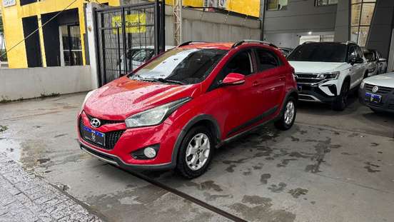 HYUNDAI-HB20X-2013