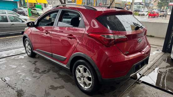 HYUNDAI-HB20X-1.6 16V STYLE FLEX 4P MANUAL HYUNDAI-HB20X-2013