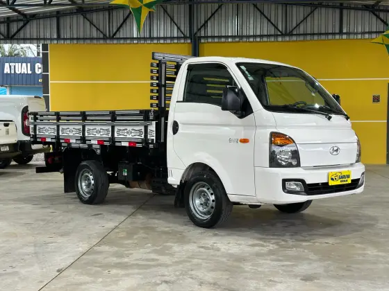 HYUNDAI HR 2.5 LONGO SEM CAÇAMBA 4X2 16V 130CV TURBO INTERCOOLER DIESEL 2P MANUAL
