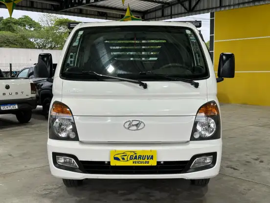 HYUNDAI-HR-2.5 LONGO SEM CAÇAMBA 4X2 16V 130CV TURBO INTERCOOLER DIESEL 2P MANUAL HYUNDAI-HR-2012