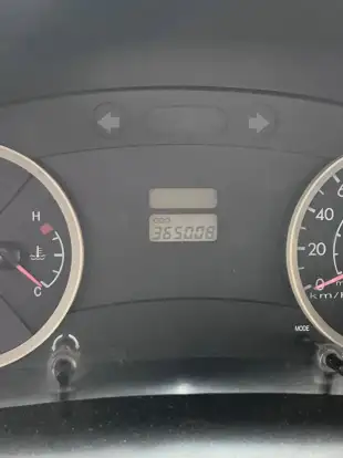 HYUNDAI-HR-2010