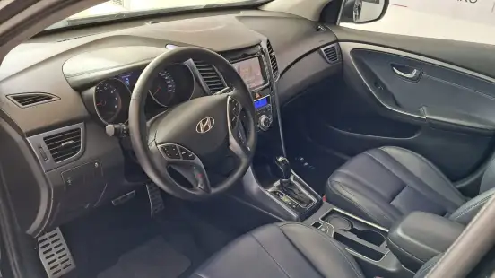 HYUNDAI-I30-2012