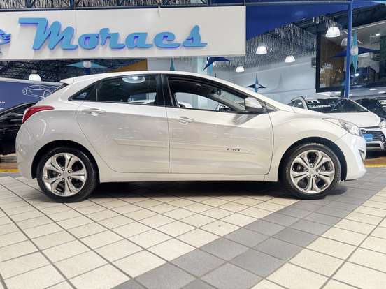 HYUNDAI-I30-2013
