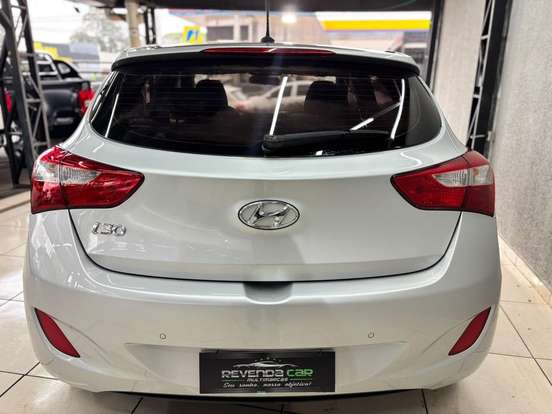 HYUNDAI-I30-2015