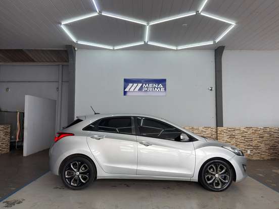 HYUNDAI-I30-2013
