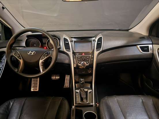 HYUNDAI-I30-2014