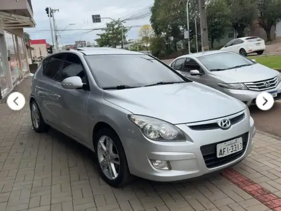 HYUNDAI-I30-2.0 MPFI GLS 16V GASOLINA 4P AUTOMÁTICO HYUNDAI-I30-2011