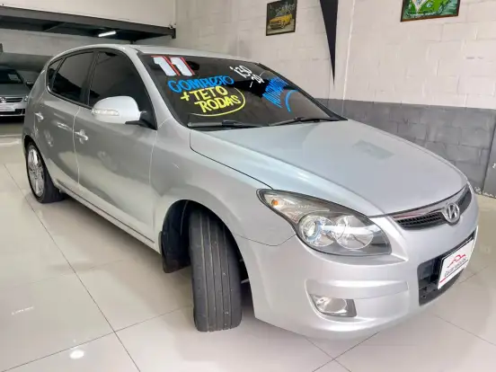 HYUNDAI-I30-2.0 MPI 16V GASOLINA 4P AUTOMÁTICO HYUNDAI-I30-2010