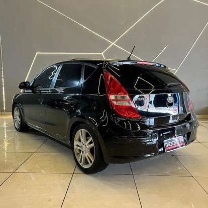 HYUNDAI-I30-2.0 MPFI GLS 16V GASOLINA 4P AUTOMÁTICO HYUNDAI-I30-2010