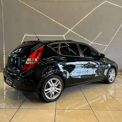 HYUNDAI-I30-2010