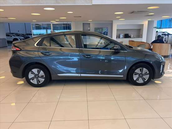 HYUNDAI-IONIQ-2022