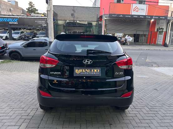 HYUNDAI-IX35-2.0 MPI 4X2 16V FLEX 4P AUTOMÁTICO HYUNDAI-IX35-2011