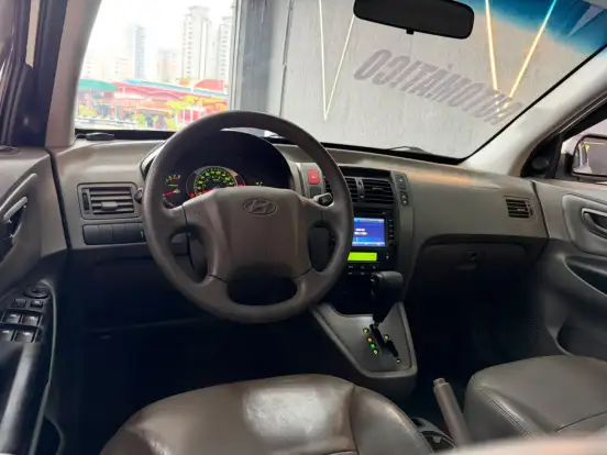 HYUNDAI-TUCSON-2014