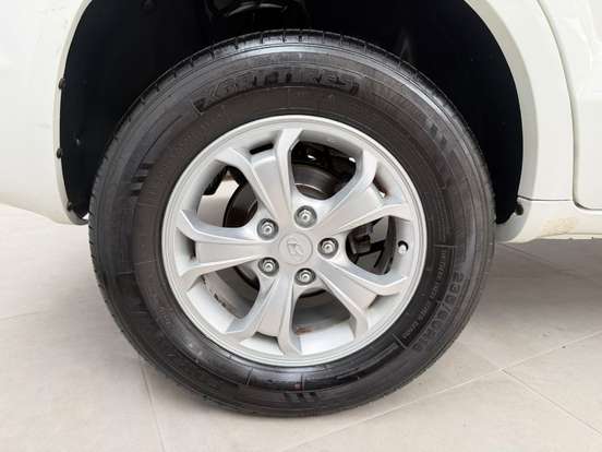 HYUNDAI-TUCSON-2015