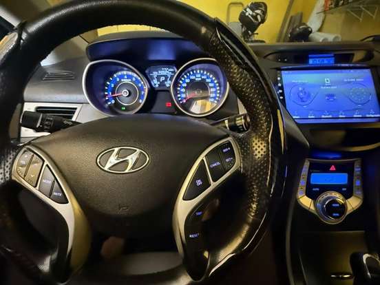 HYUNDAI-ELANTRA-1.8 GLS 16V GASOLINA 4P AUTOMÁTICO HYUNDAI-ELANTRA-2011