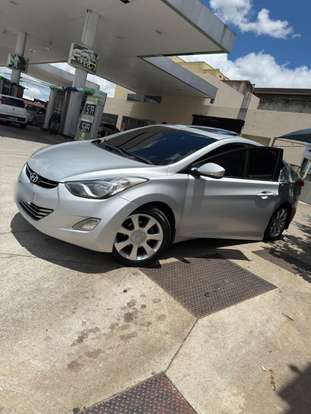 HYUNDAI-ELANTRA-2011